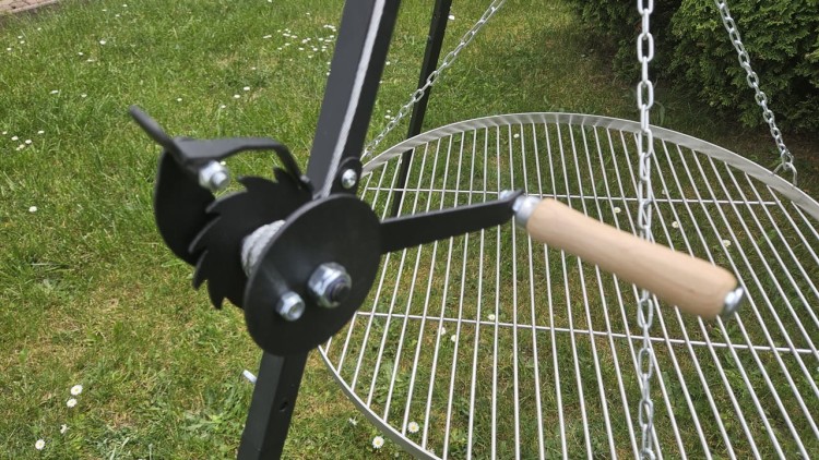 Grill Trójnóg Ogrodowy 185 cm ruszt nierdzewny regulowany kołowrotek