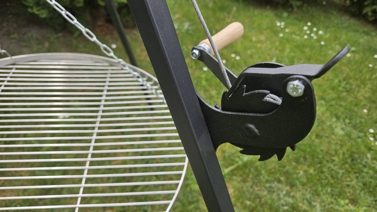GRILL OGRODOWY NA TRÓJNOGU RUSZT NIERDZEWNY PALENISKO