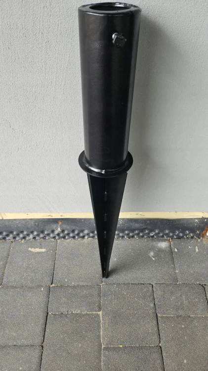 Żuraw Grill Ogrodowy z wysiegnikiem z rusztem nierdzewnym fi 80 cm uchwyt