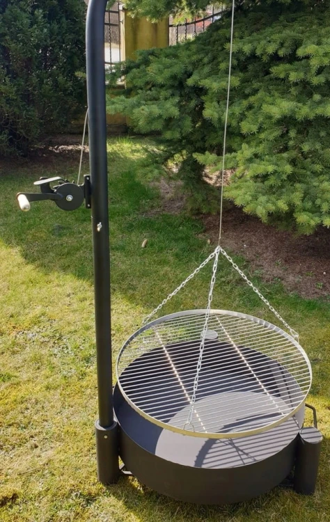 Grill ogrodowy na wysięgniku ruszt plus kociołek